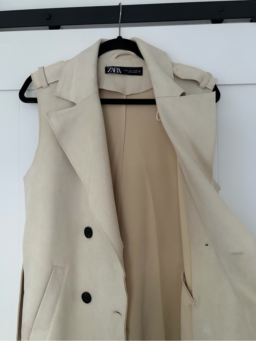 ZARA Beige Cream Sleeveless Trench Vest